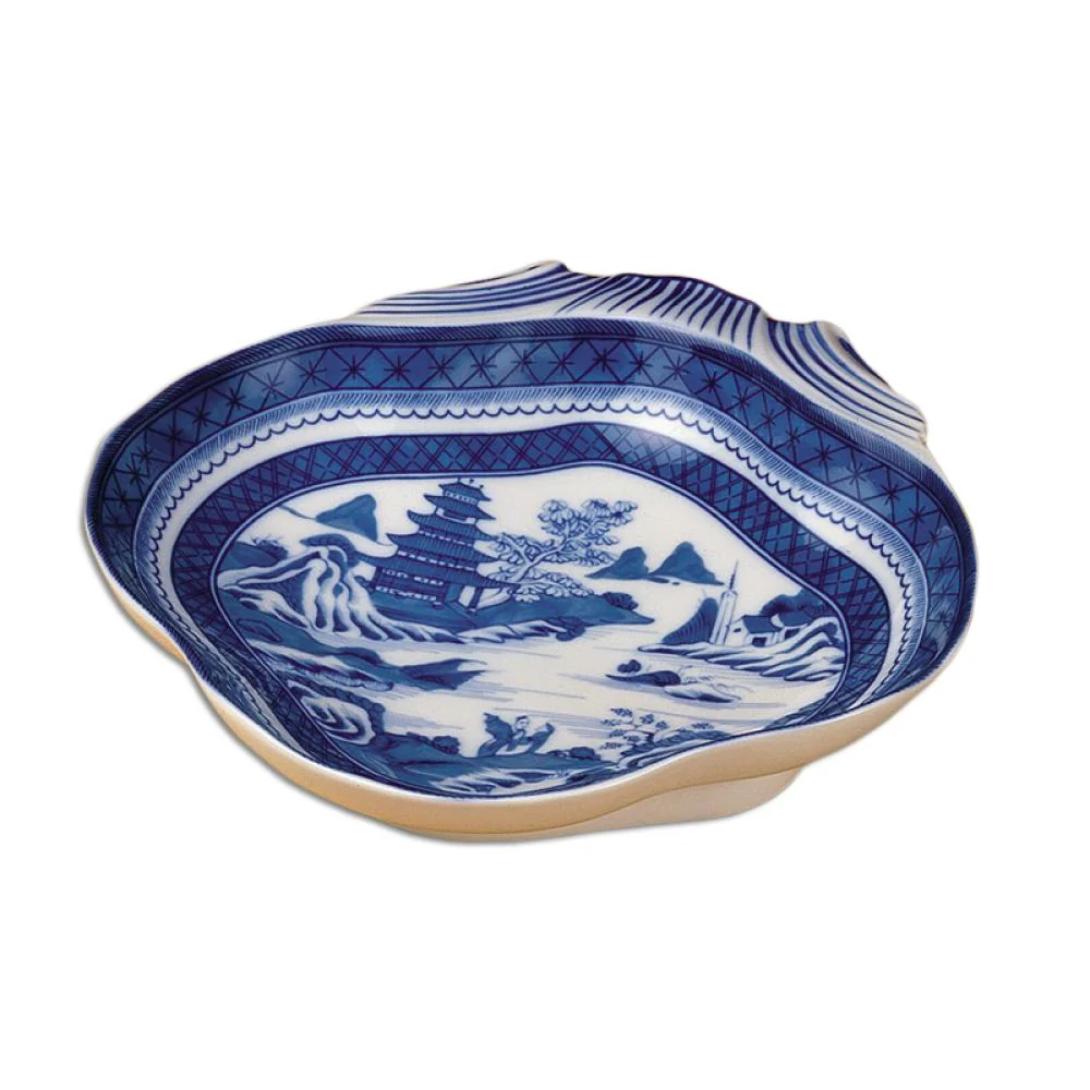 Blue Canton 8 ¼" Shell Dish by Mottahedeh